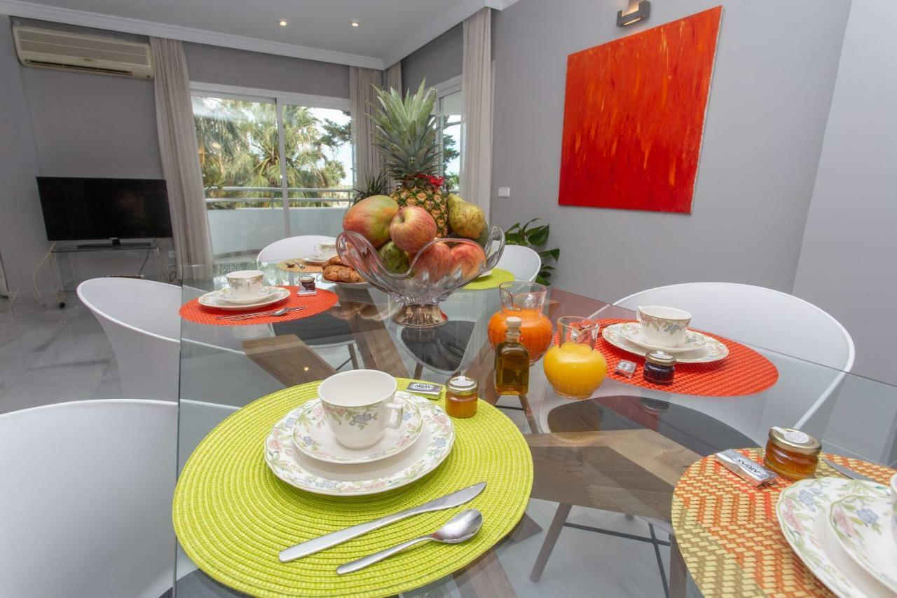 Villa Venecia, Apartamento De Lujo En 1º Linea De Playa + Parking Málaga Buitenkant foto